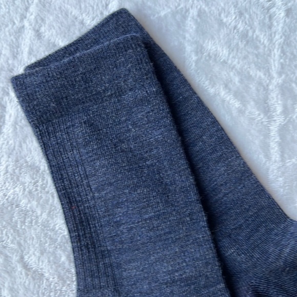 Icebreaker Men’s Merino Wool Lifestyle Ultralight Crew Socks - Picture 4 of 6